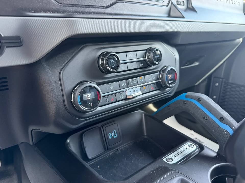 2023 Ford Bronco 6th Gen - Image 12 of 20