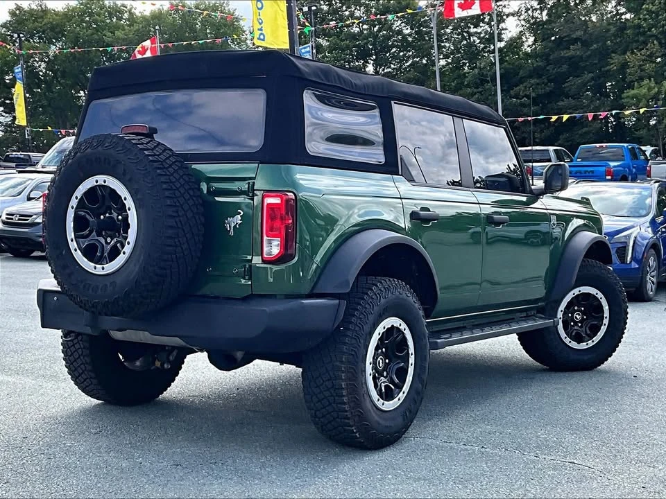 2023 Ford Bronco 6th Gen - Image 4 of 9