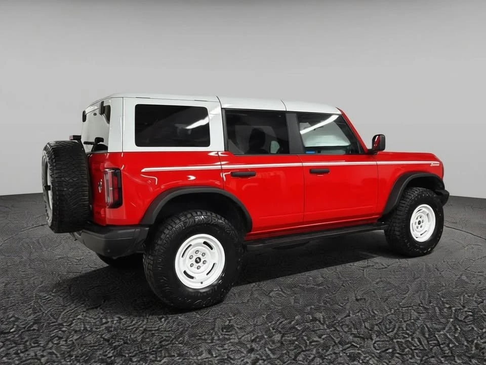 2023 Ford Bronco 6th Gen - Image 5 of 20