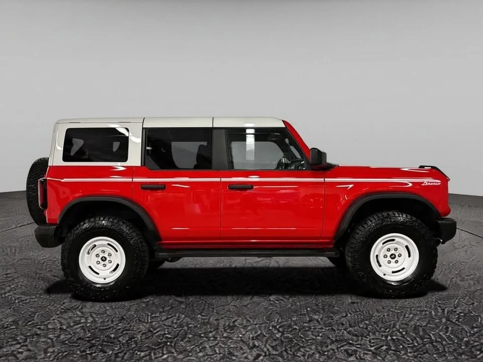2023 Ford Bronco 6th Gen - Image 6 of 20