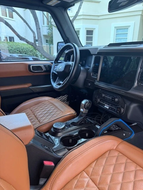 2023 Ford Bronco 6th Gen - Image 2 of 10