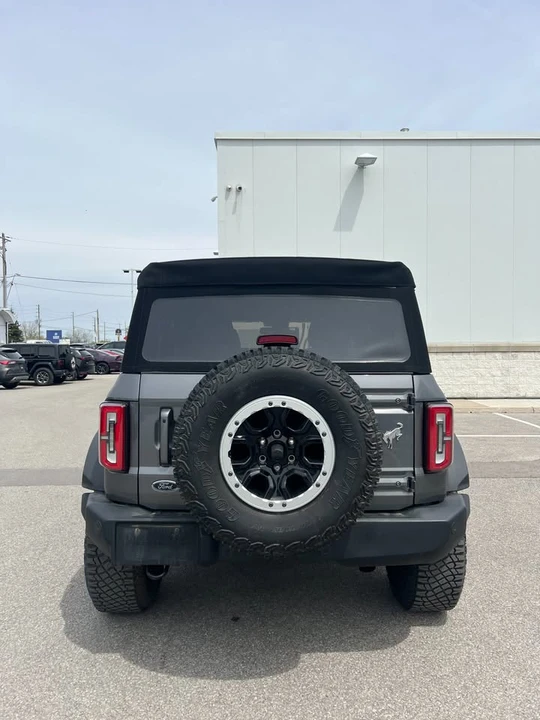 2023 Ford Bronco 6th Gen - Image 6 of 16