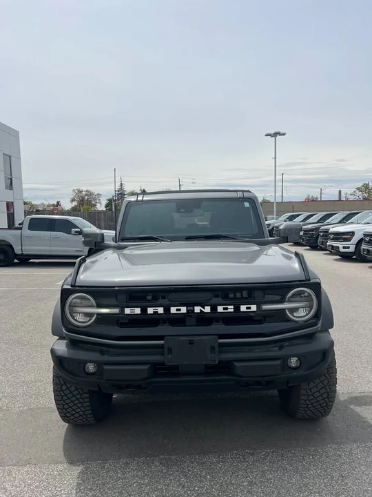 2023 Ford Bronco 6th Gen - Image 2 of 16