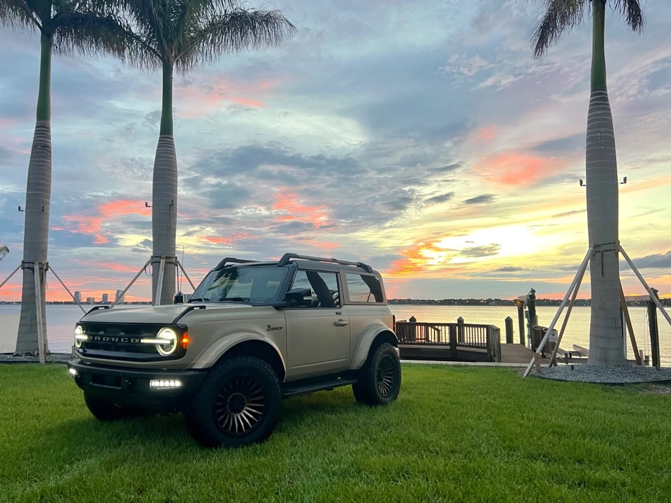 2023 Ford Bronco 6th Gen - Image 2 of 23