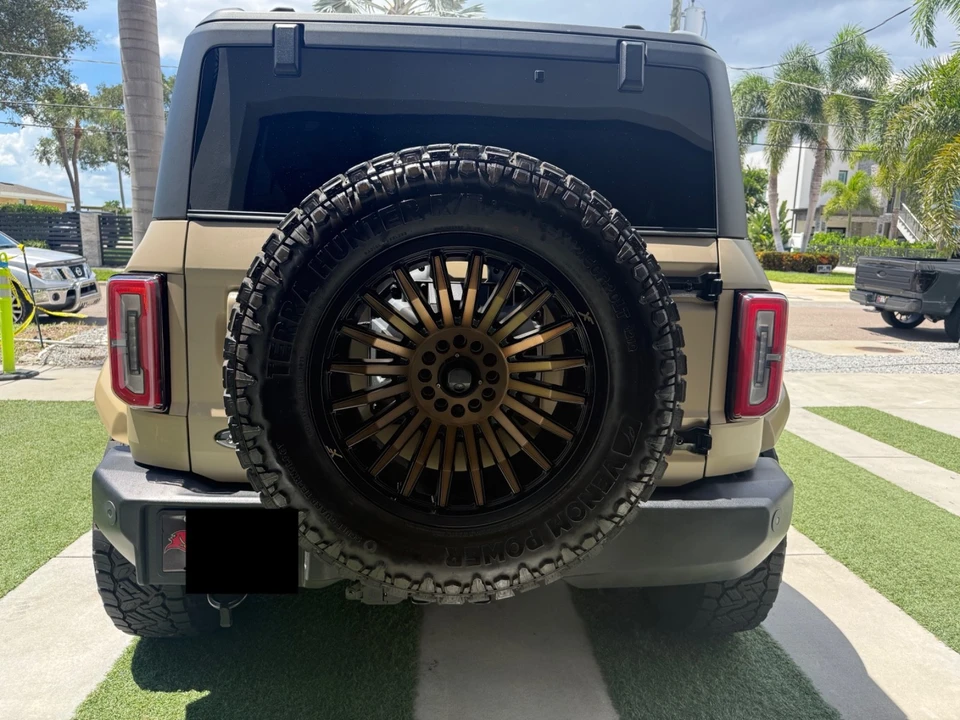 2023 Ford Bronco 6th Gen - Image 13 of 23