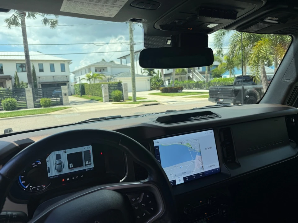 2023 Ford Bronco 6th Gen - Image 18 of 23