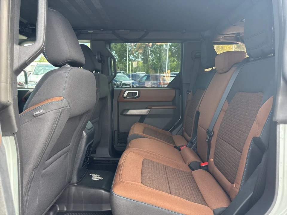 2023 Ford Bronco 6th Gen - Image 10 of 12