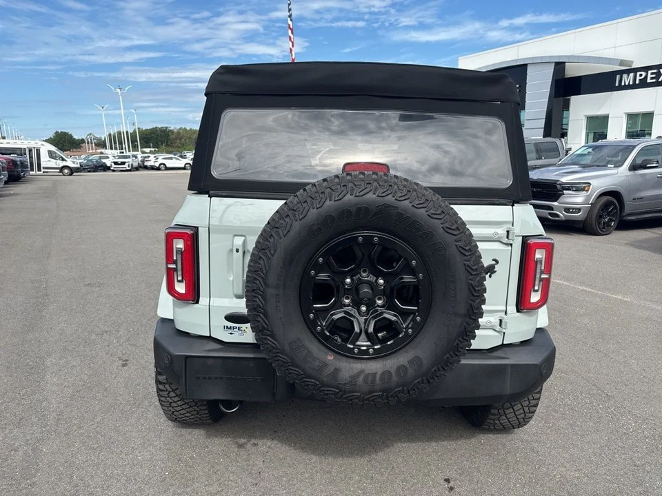 2023 Ford Bronco 6th Gen - Image 4 of 12
