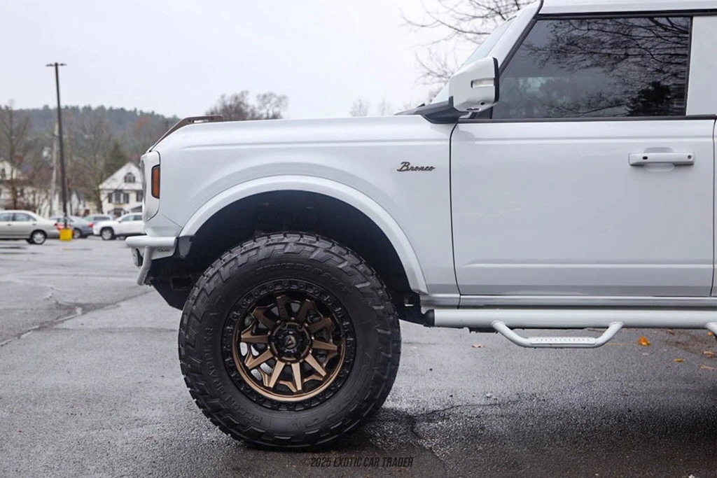 2023 Ford Bronco 6th Gen - Image 4 of 12