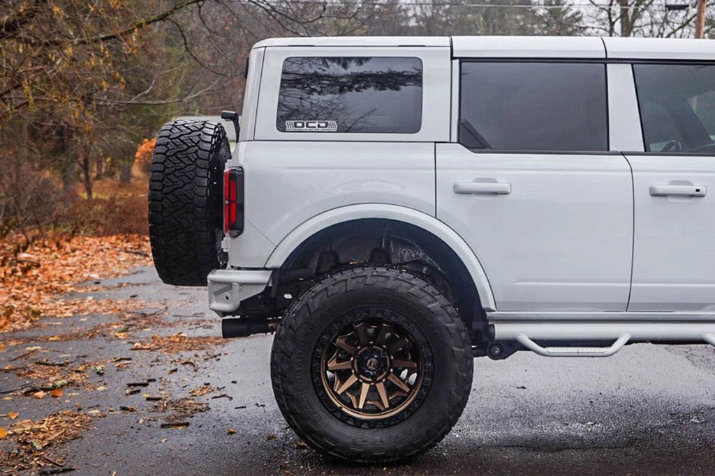 2023 Ford Bronco 6th Gen - Image 10 of 12