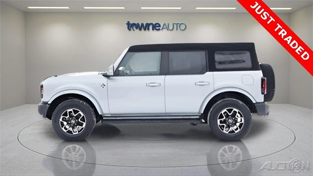 2023 Ford Bronco 6th Gen - Image 2 of 21