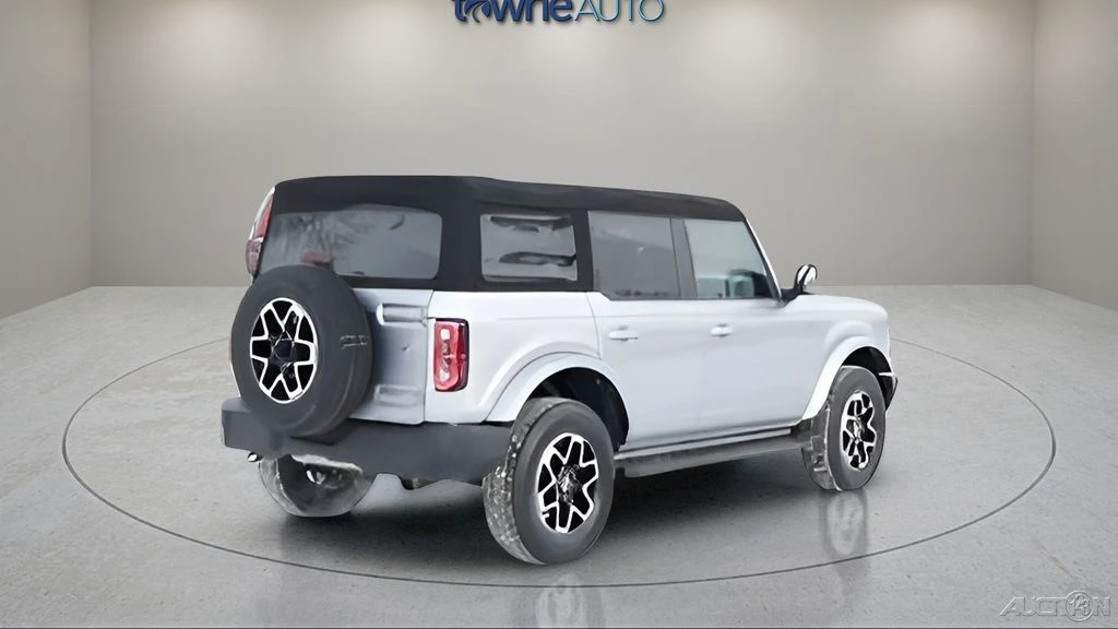 2023 Ford Bronco 6th Gen - Image 5 of 24