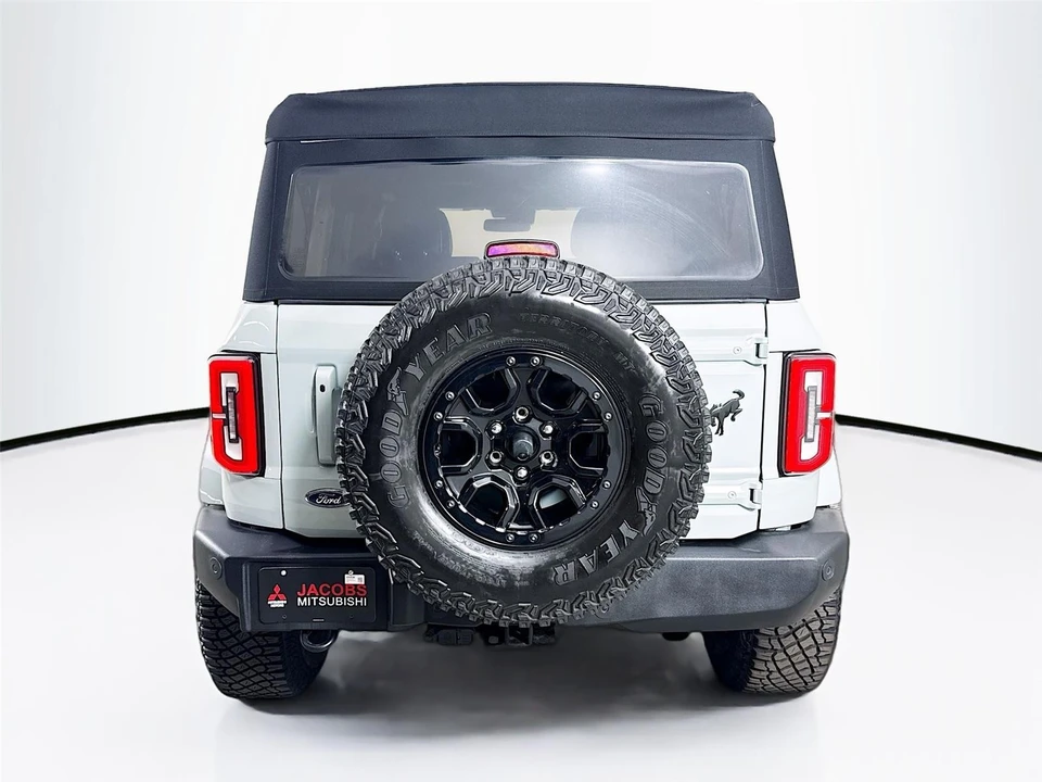 2023 Ford Bronco 6th Gen - Image 6 of 21