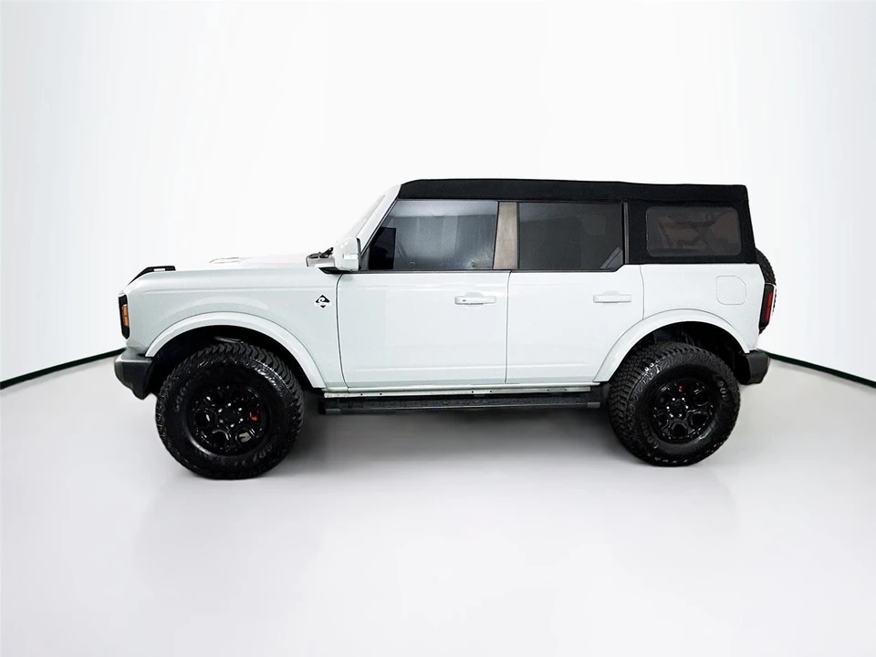 2023 Ford Bronco 6th Gen - Image 4 of 21