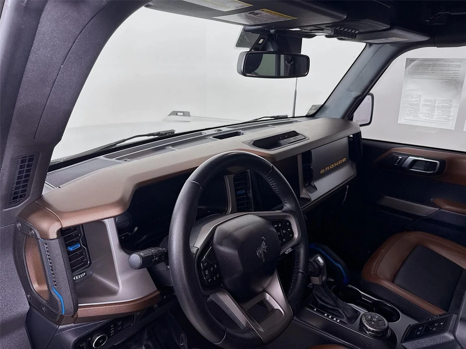 2023 Ford Bronco 6th Gen - Image 9 of 21