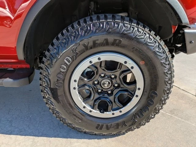 2023 Ford Bronco 6th Gen - Image 9 of 21