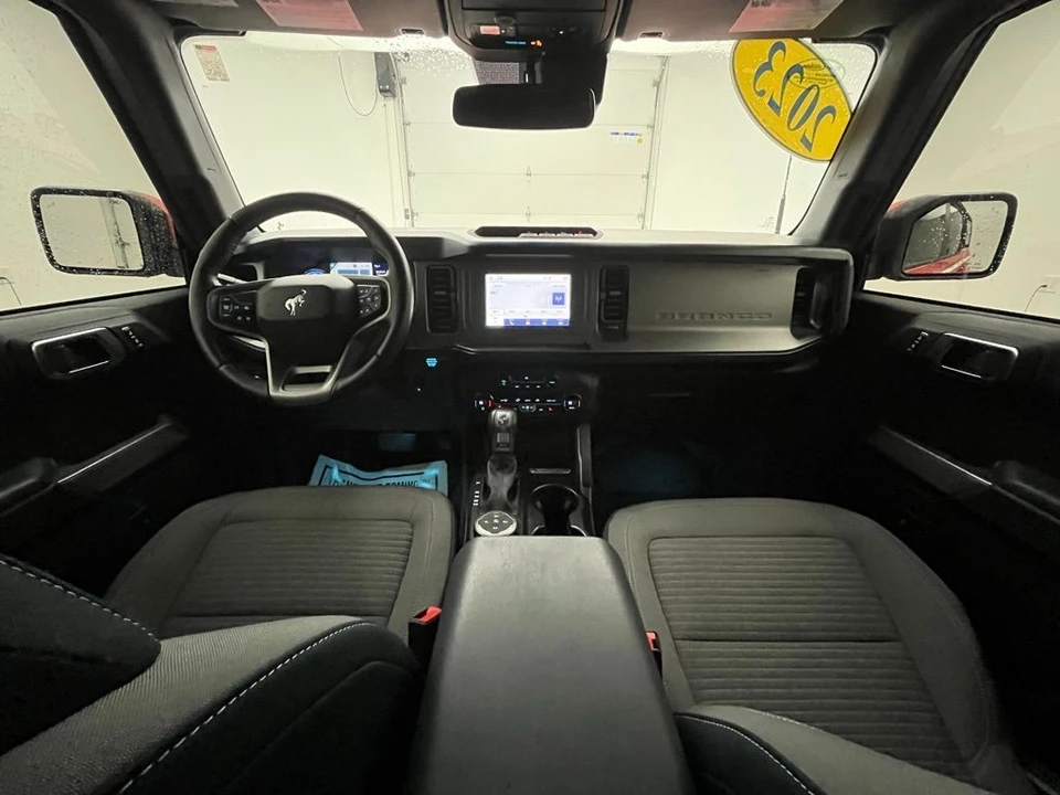 2023 Ford Bronco 6th Gen - Image 2 of 12