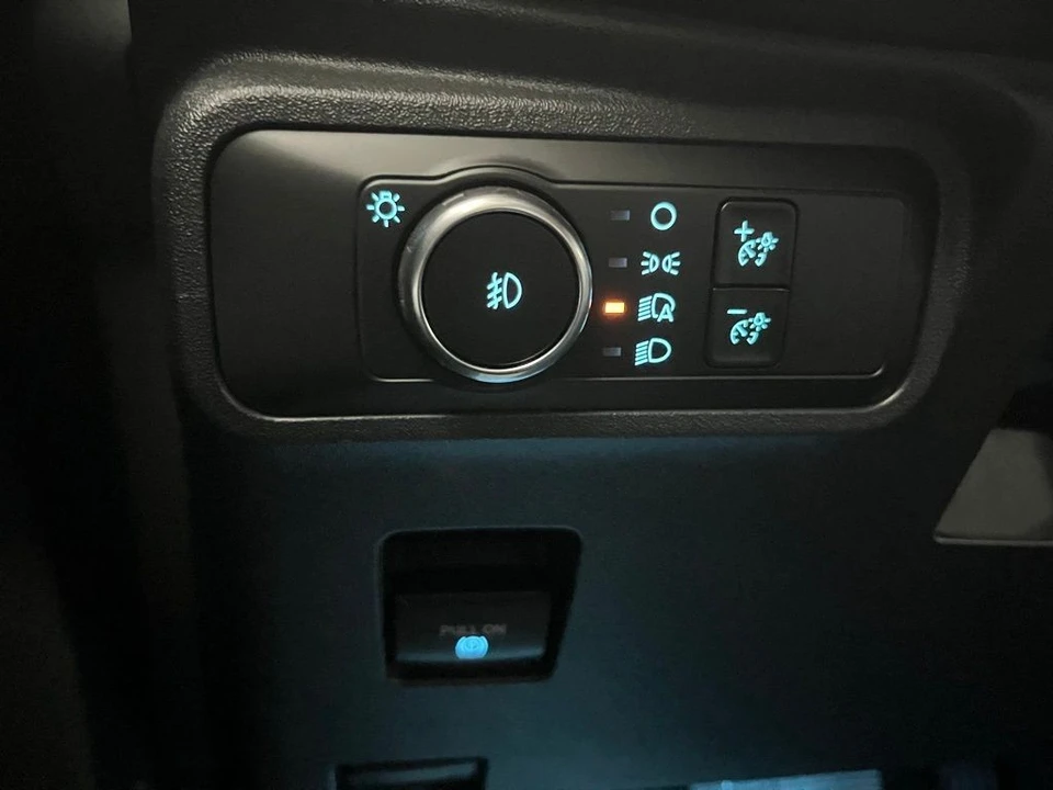 2023 Ford Bronco 6th Gen - Image 11 of 12
