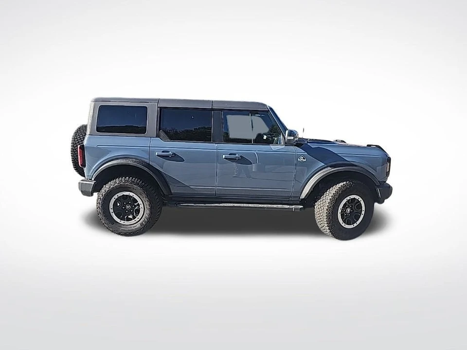 2023 Ford Bronco 6th Gen - Image 4 of 12