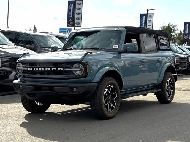2023 Ford Bronco 6th Gen - Image 4 of 12