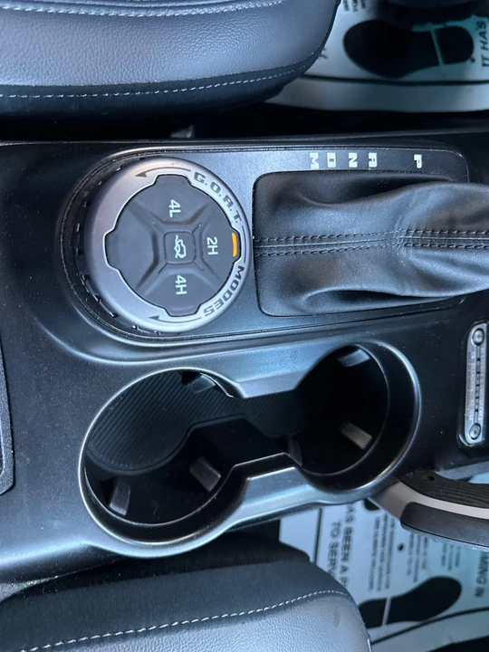 2023 Ford Bronco 6th Gen - Image 30 of 31