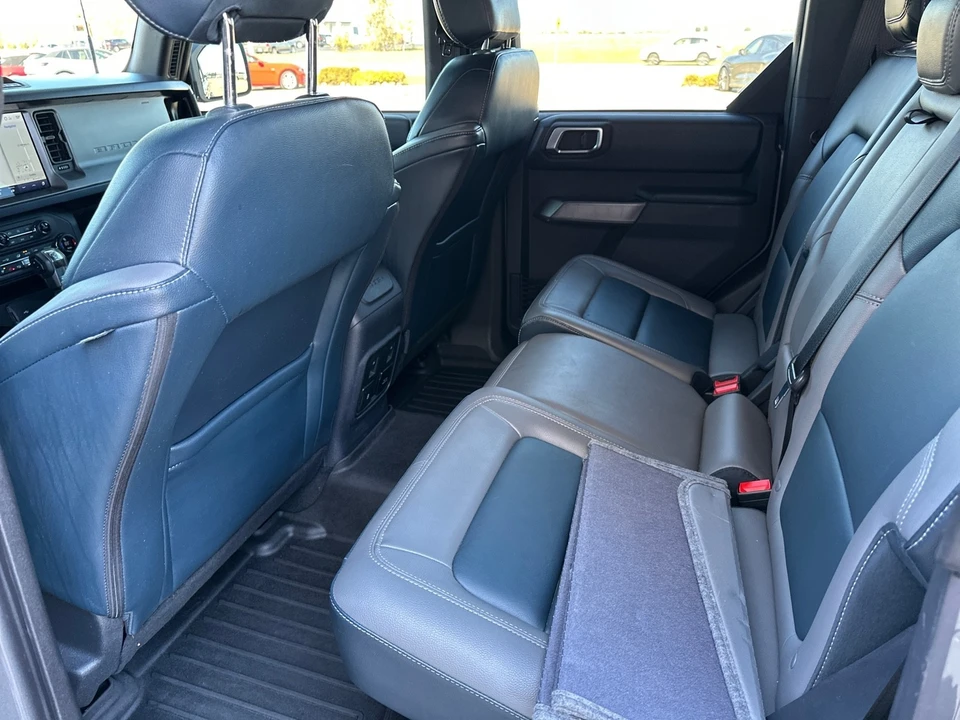 2023 Ford Bronco 6th Gen - Image 15 of 31