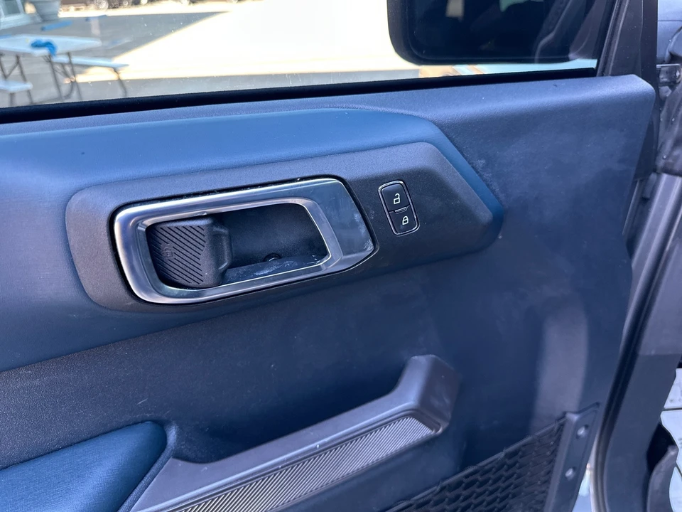 2023 Ford Bronco 6th Gen - Image 16 of 21