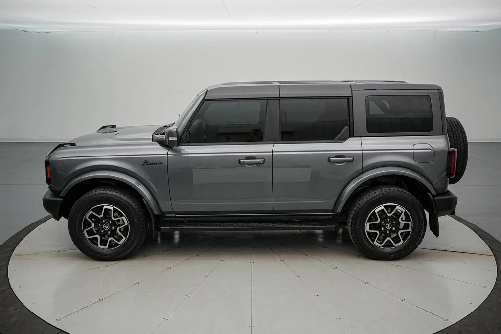 2023 Ford Bronco 6th Gen - Image 8 of 21