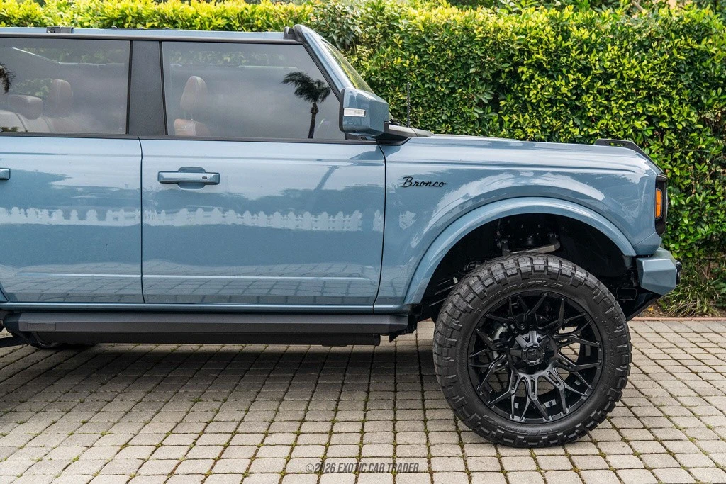 2023 Ford Bronco 6th Gen - Image 11 of 12