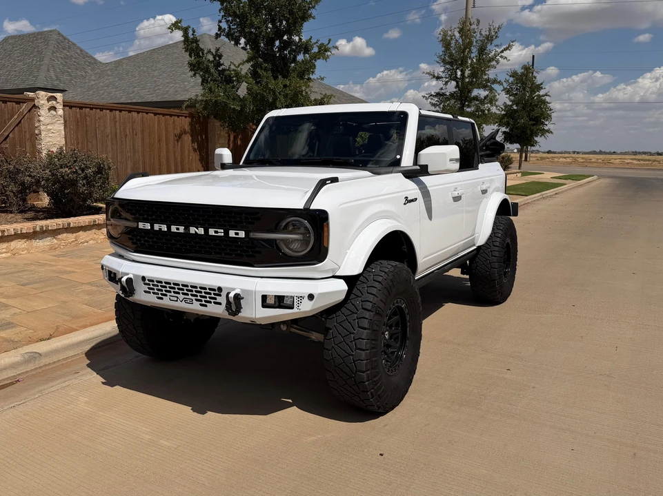 2023 Ford Bronco 6th Gen - Image 6 of 31