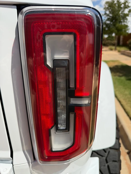 2023 Ford Bronco 6th Gen - Image 29 of 31