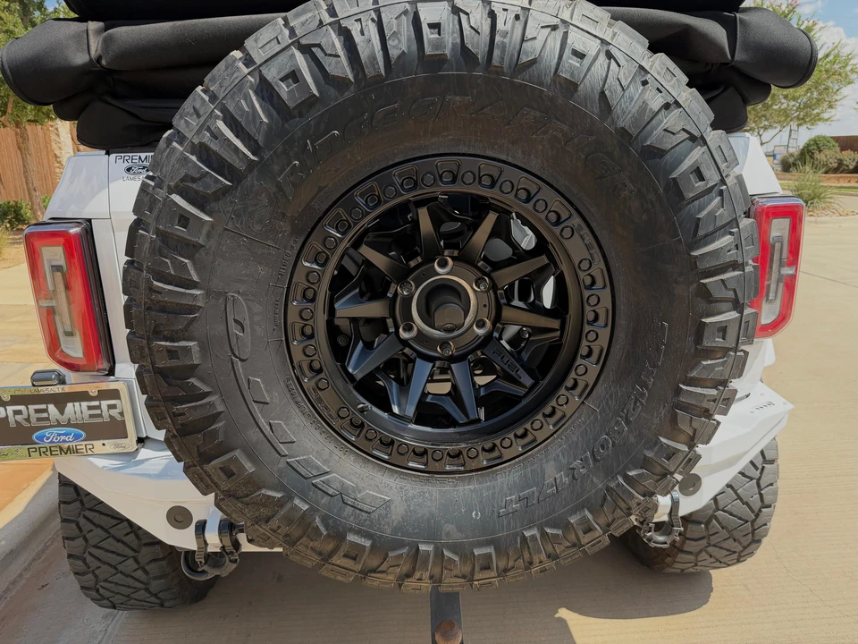 2023 Ford Bronco 6th Gen - Image 27 of 31