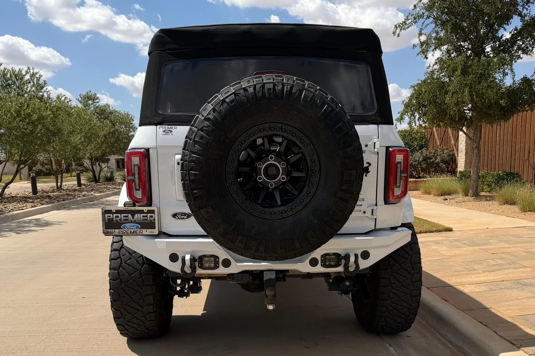 2023 Ford Bronco 6th Gen - Image 5 of 31