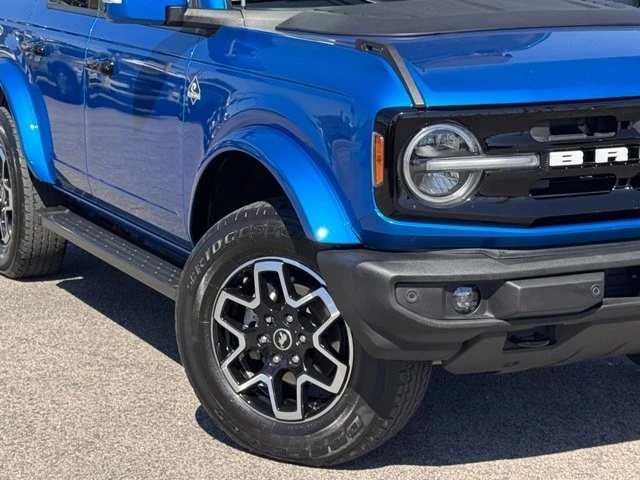 2023 Ford Bronco 6th Gen - Image 4 of 30