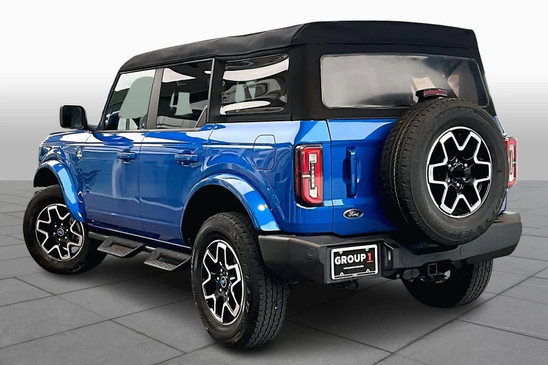 2023 Ford Bronco 6th Gen - Image 11 of 21