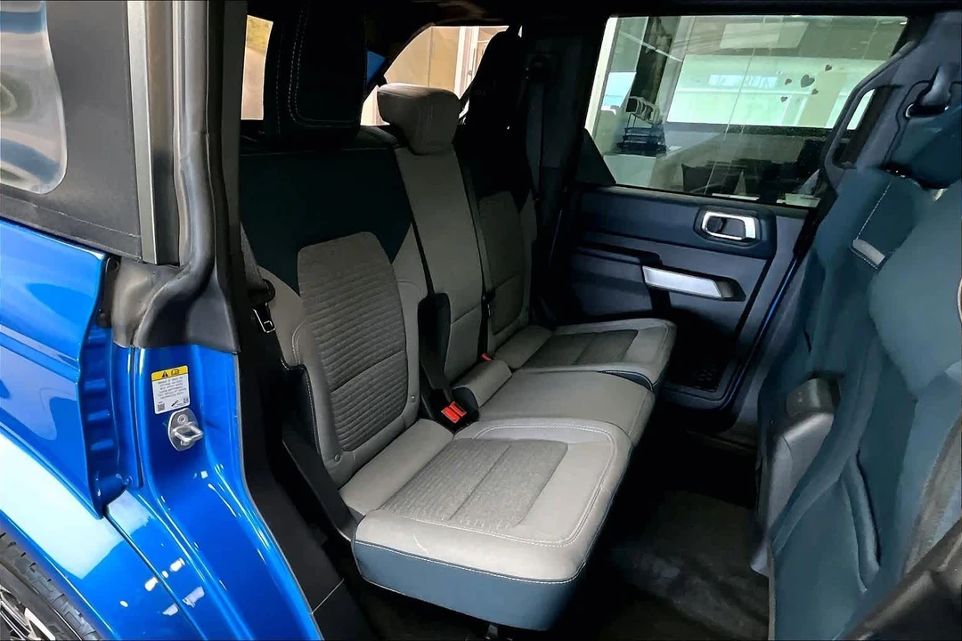2023 Ford Bronco 6th Gen - Image 18 of 21
