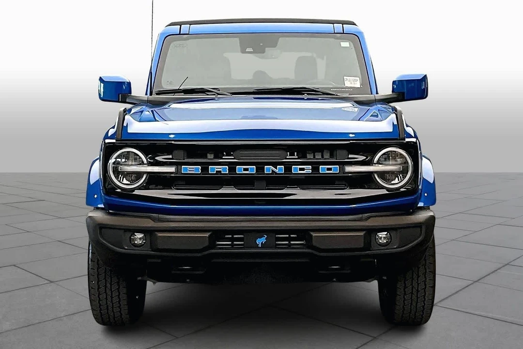 2023 Ford Bronco 6th Gen - Image 4 of 21