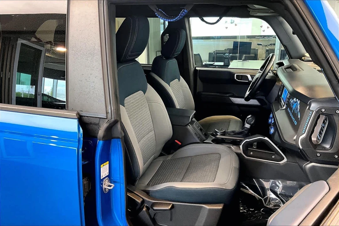 2023 Ford Bronco 6th Gen - Image 9 of 21