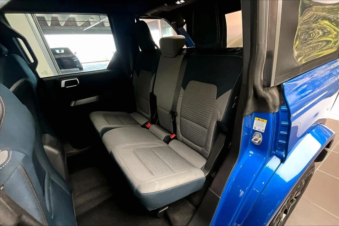 2023 Ford Bronco 6th Gen - Image 19 of 21