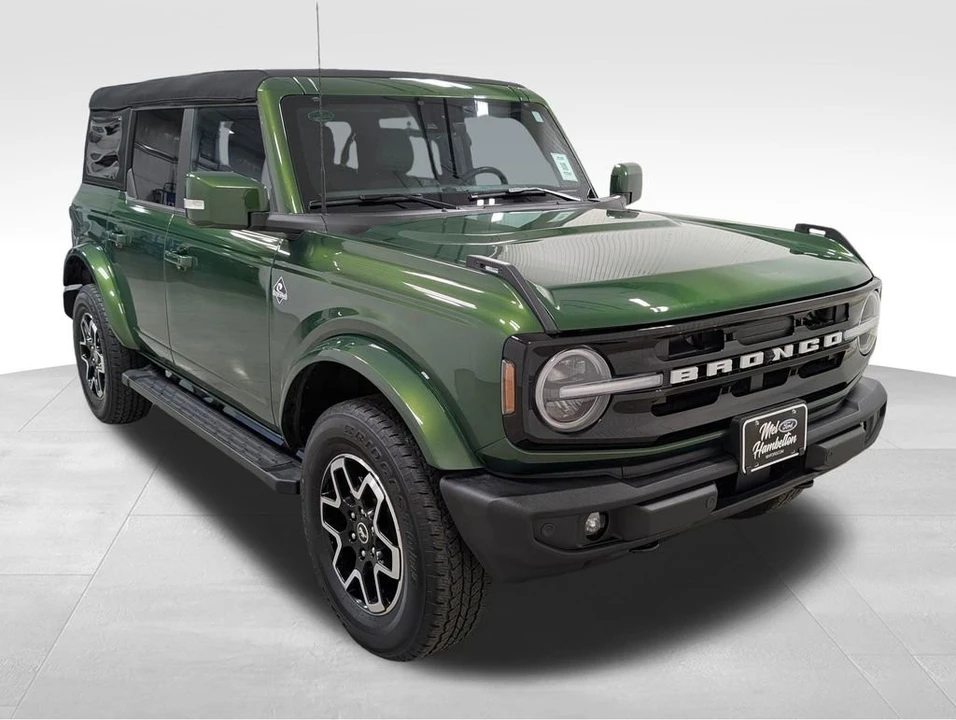 2023 Ford Bronco 6th Gen - Image 6 of 12