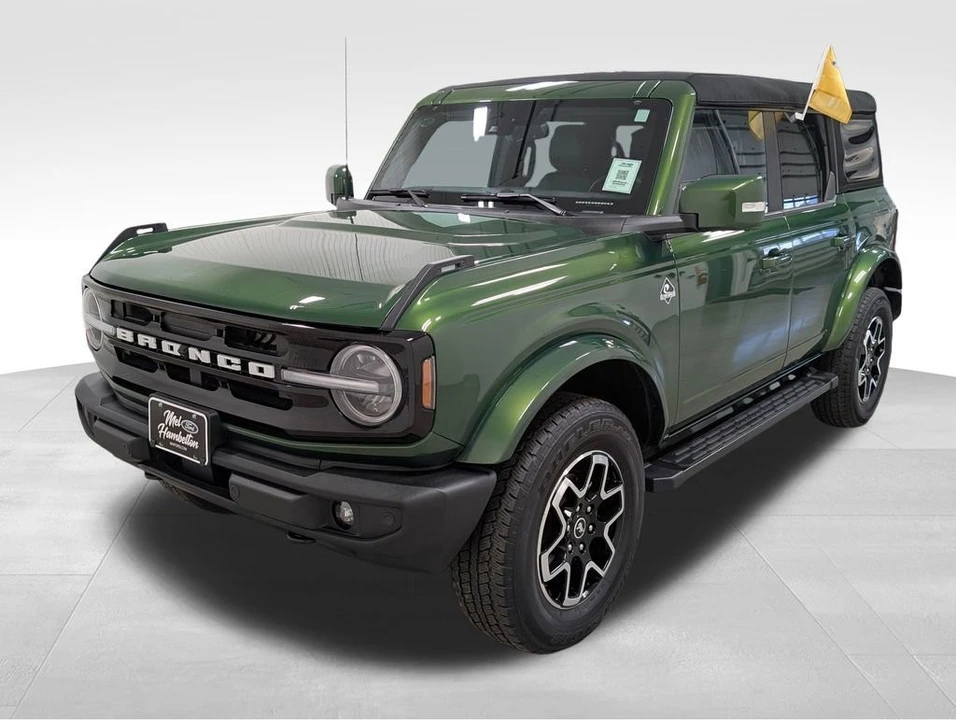 2023 Ford Bronco 6th Gen - Image 5 of 12