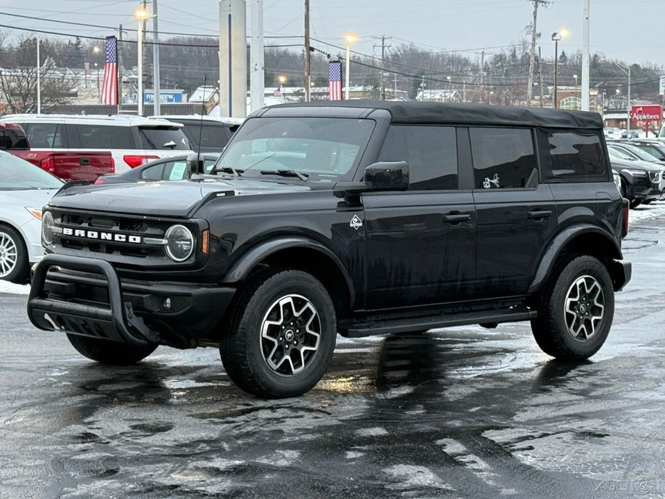 2023 Ford Bronco 6th Gen - Image 7 of 12