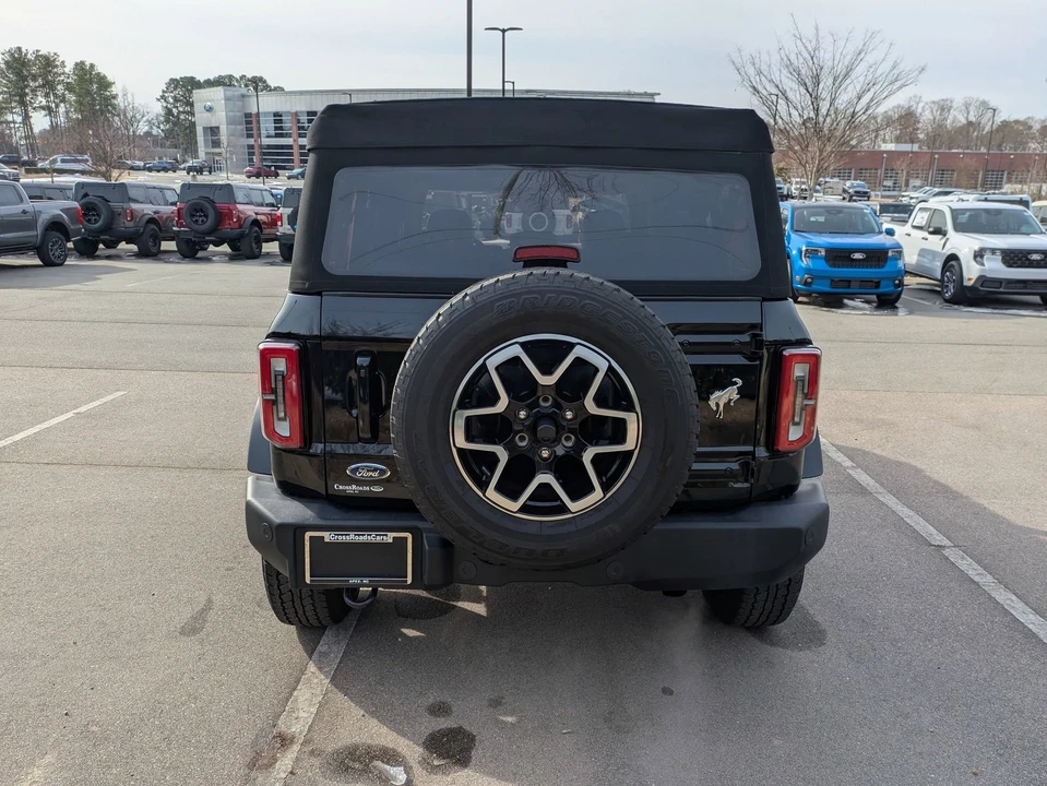 2023 Ford Bronco 6th Gen - Image 5 of 12