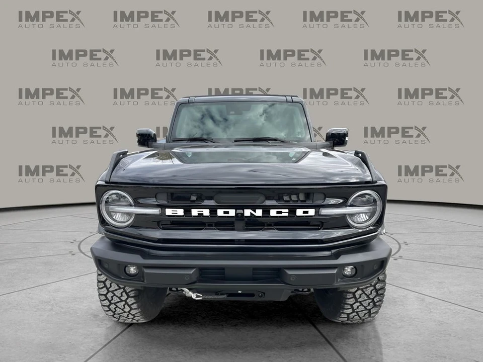 2023 Ford Bronco 6th Gen - Image 8 of 12