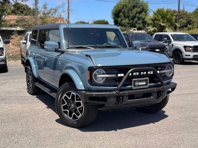 2023 Ford Bronco 6th Gen - Image 2 of 30