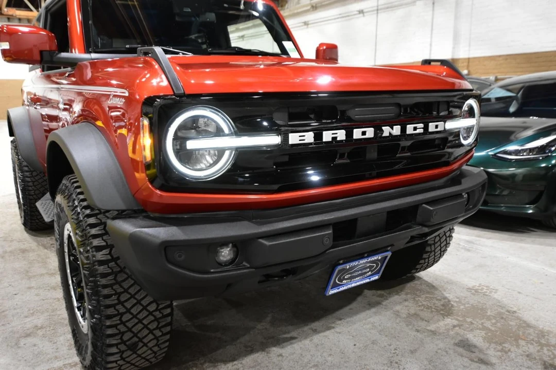 2023 Ford Bronco 6th Gen - Image 4 of 31