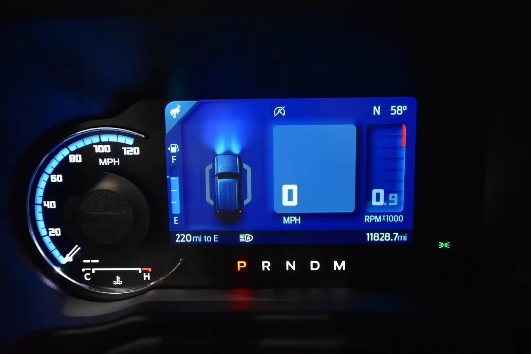 2023 Ford Bronco 6th Gen - Image 23 of 31