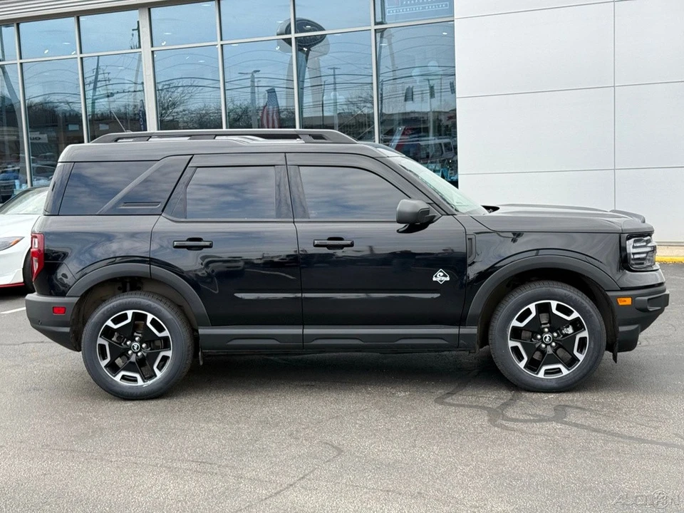 2023 Ford Bronco 6th Gen - Image 2 of 12