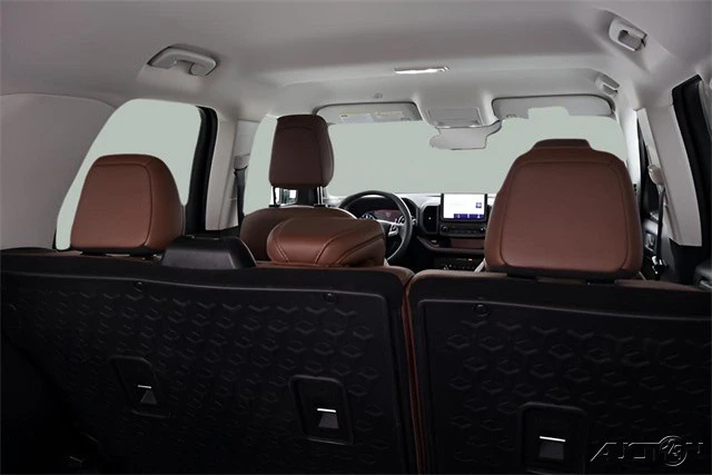 2023 Ford Bronco 6th Gen - Image 15 of 21