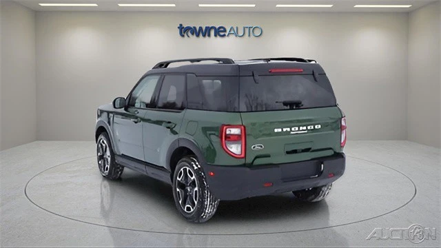 2023 Ford Bronco 6th Gen - Image 3 of 21